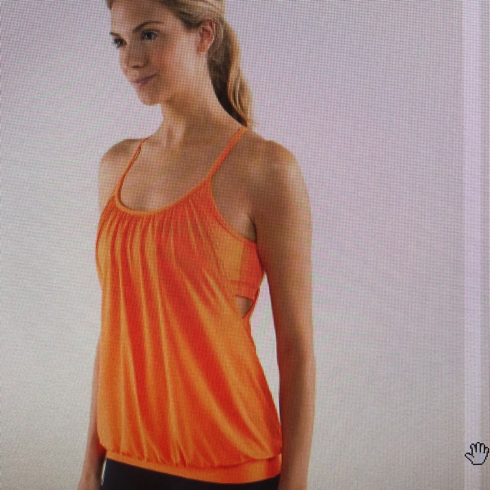 Lululemon No Limits Pizazz Orange tank sz 6